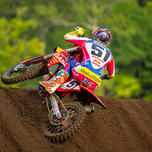 Justin Barcia wraps up MX season with a top-five moto finish at Ironman